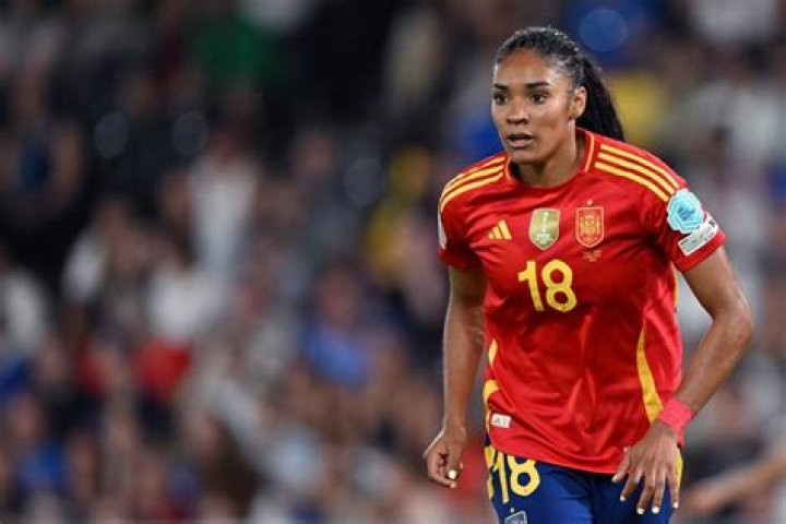 Histoire de l'enfance de Salma Paralluelo et faits biographiques inchangés